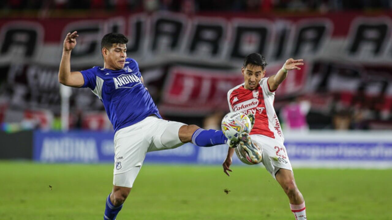 Imágenes del clásico capitalino entre Independiente Santa Fe y Millonarios en el primer semestre de 2023. Ahora se verán las caras, nuevamente, este domingo.