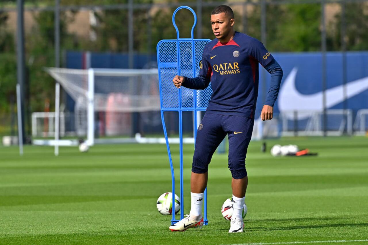 Kylian Mbappé en entrenamiento