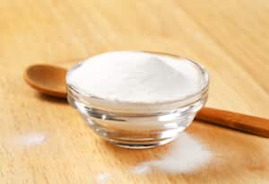 El bicarbonato de sodio tiene propiedades favorables para la piel.