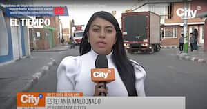 Estefanía Maldonado, Angie Téllez y Deisy Nivia son víctimas de un acosador que no las deja en paz y les escribe por sus números de Whastapp. Foto: City Tv