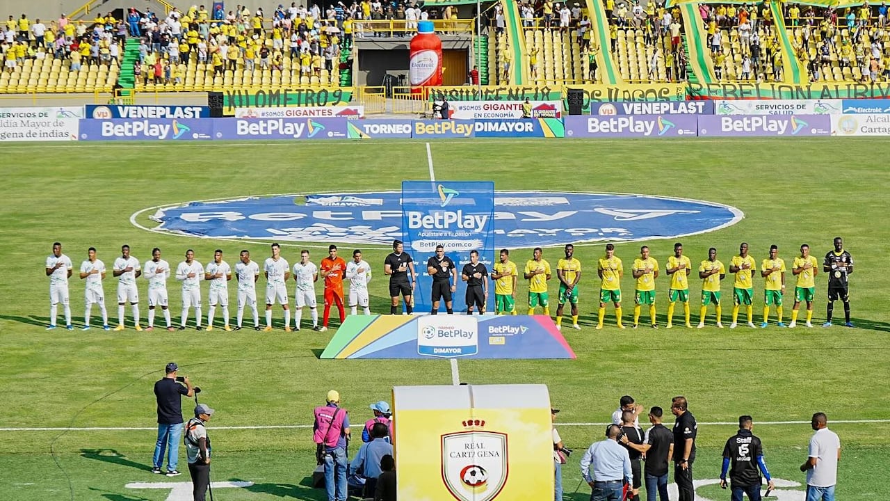 Internacional FC de Palmira (blanco) debutó en el Torneo Betplay ante Real Cartagena.