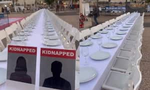 “La mesa de Shabbat vacía” simboliza a los centenares de israelíes secuestrados por Hamás.