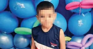  El niño Maximiliano desapareció el pasado 21 de septiembre en zona rural de Segovia, Antioquia. Aunque la búsqueda se inició rápidamente, no fue hallado con vida. 