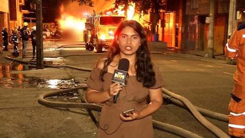 Periodista fue sorprendida por fuerte explosión en Medellín.