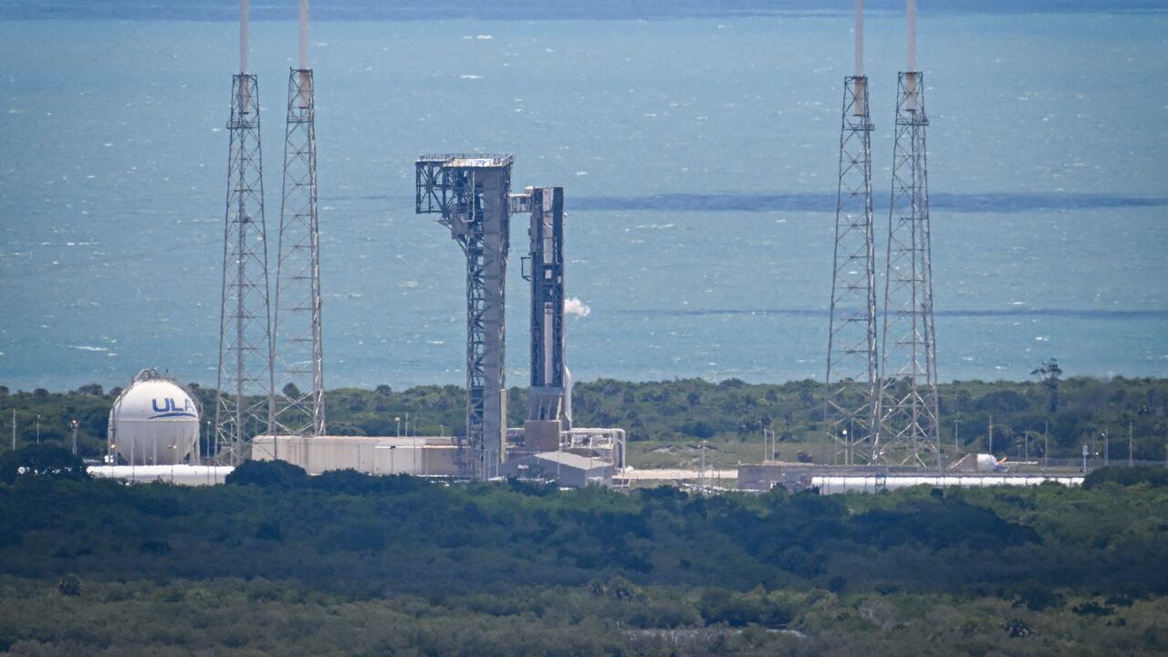 El complejo de lanzamiento 41 por delante del lanzamiento del Boeing CST-100 Starliner en el Centro Espacial Kennedy en Cabo Cañaveral, Florida, el 1 de junio de 2024.