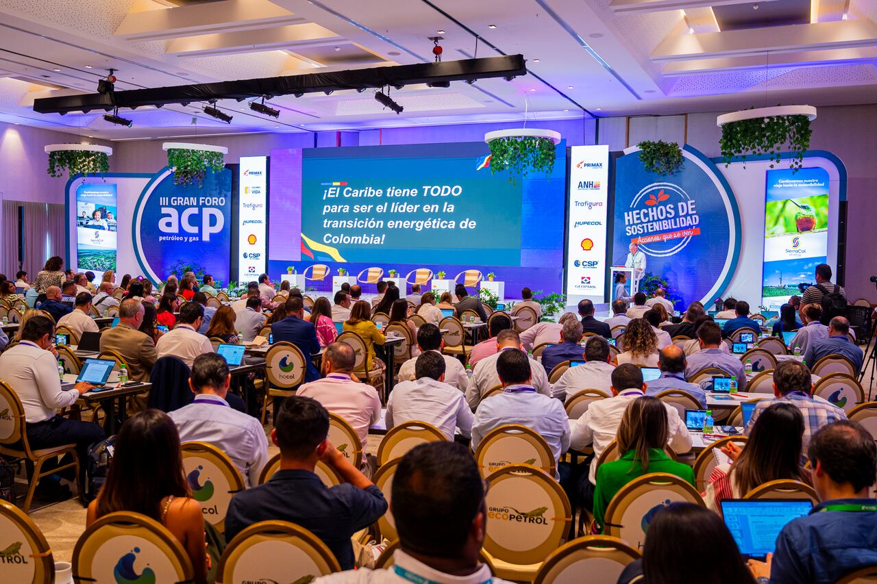 Eduardo Verano, Gobernador del Atlántico, durante el tercer Gran Foro de la ACP.