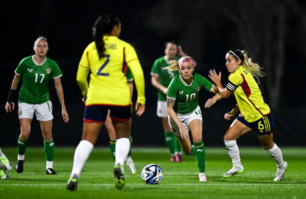 Selección Colombia igualó sin goles con Irlanda en un partido que fue suspendido a los 20 minutos por juego fuerte.