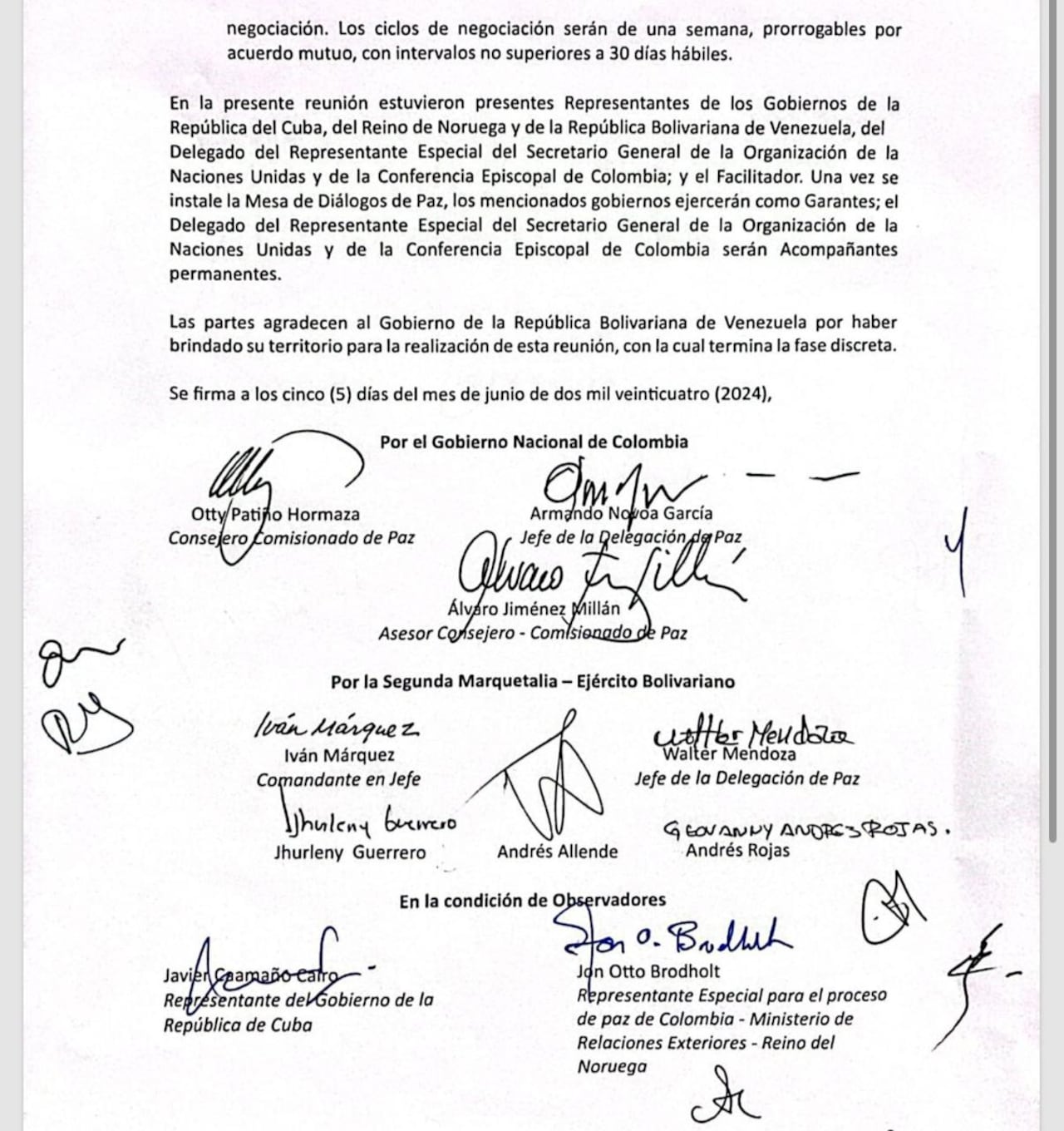 Guiovanny Andrés Rojas aparece firmando el documento que dieron a conocer el Gobierno Petro y la Segunda Marquetalia.
