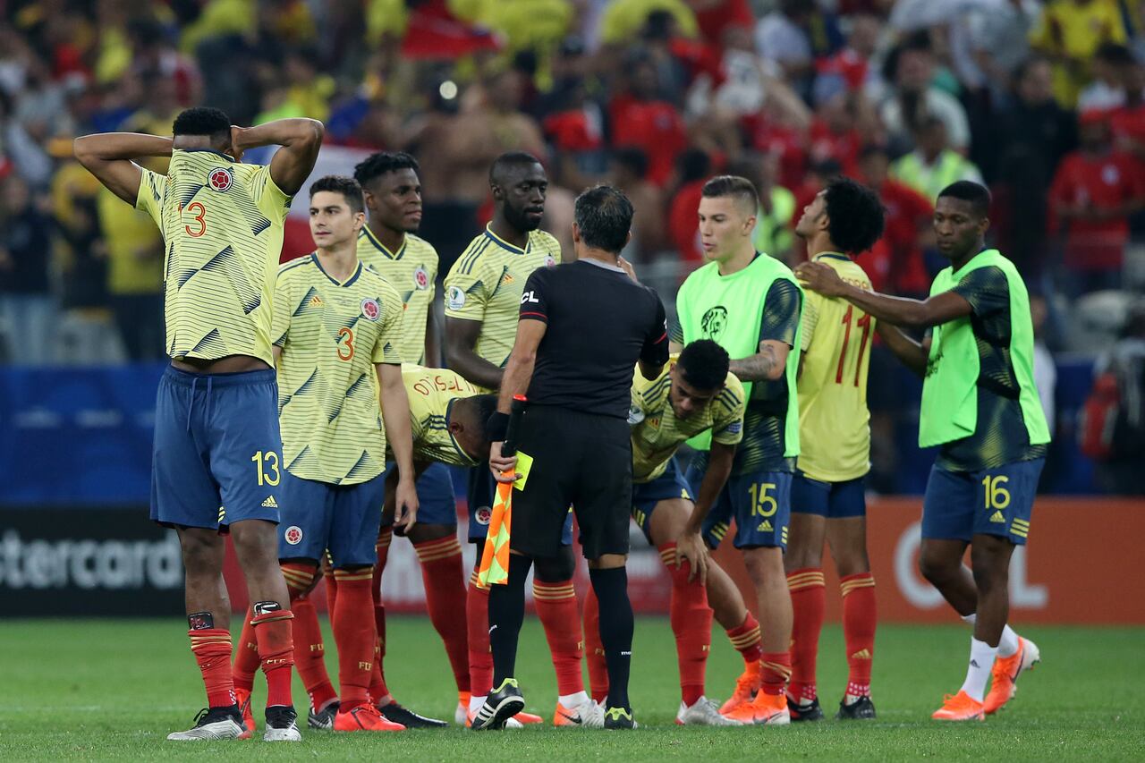 A pesar de que Mina marcó, Colombia perdió con Chile.