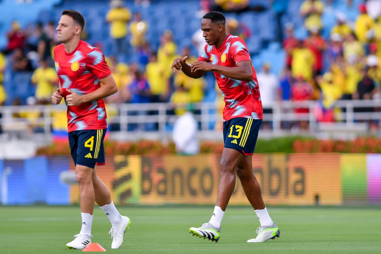 Yerry Mina fue titular ante Venezuela.