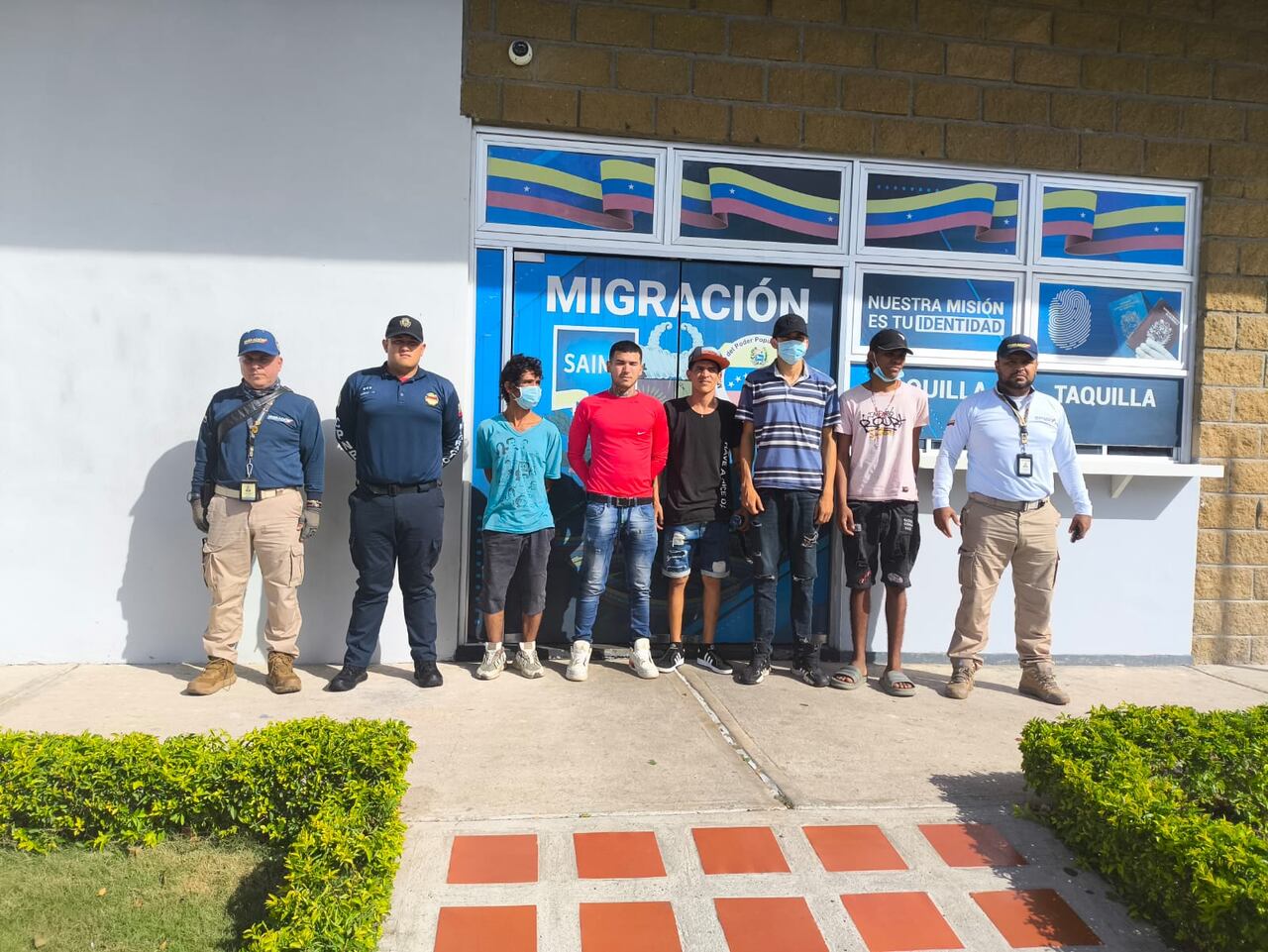 Sobre este tipo de operativos de captura y expulsión de migrantes, el alcalde de Bucaramanga aseguró que cada semana entregará un balance del número de extranjeros que fueron retirados de la capital de Santander.