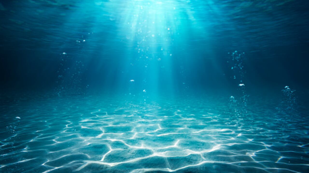 El agua de mar ayuda a prevenir enfermedades.