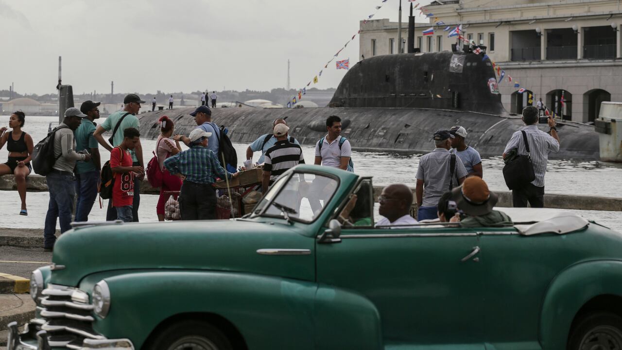 Las autoridades cubanas y rusas permitieron el acceso de los ciudadanos a esta nave insignia que llegó acompañada del submarino de propulsión nuclear “Kazan”.