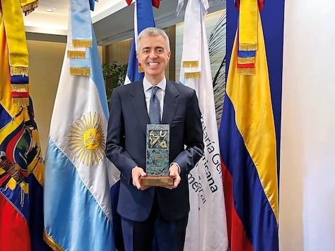 Según Miguel Largacha Martínez, presidente de Porvenir, este premio también es una garantía para los colombianos que confían sus ahorros y su futuro en el fondo.