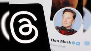 La ilustración muestra el logotipo de la aplicación Meta Threads y la cuenta de Twitter de Elon Musk.