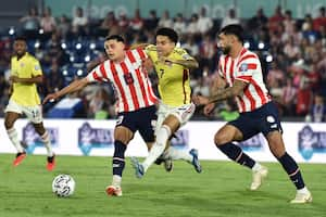 Luis Díaz en el juego ante Paraguay por la eliminatoria sudamericana rumbo al Mundial 2026