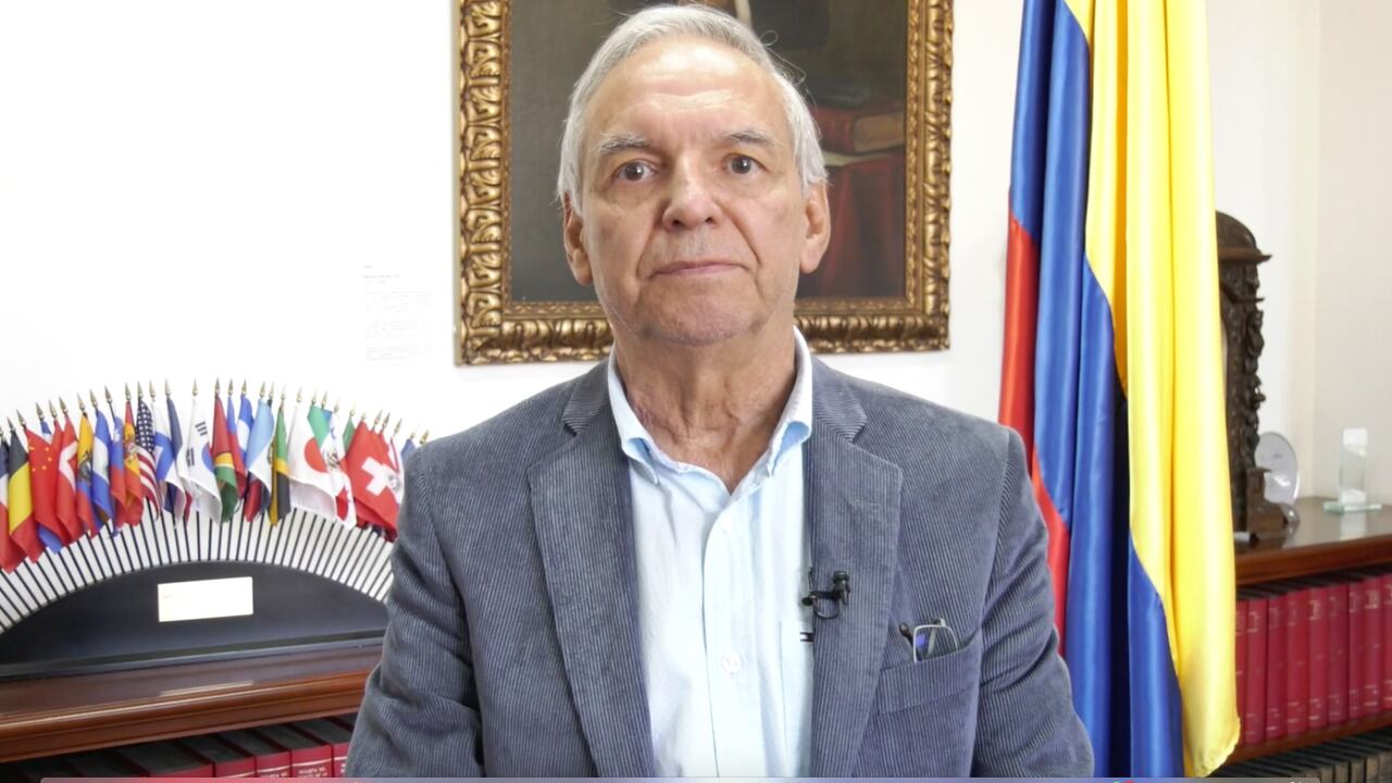 Ricardo Bonilla, ministro de Hacienda