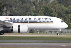 Singapore Airlines inició el vuelo más largo del mundo desde Singapur hasta Nueva York durante 18 horas.