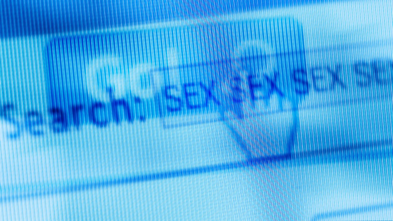 Google toma medidas contra los que buscan páginas eróticas.