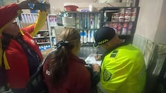 Las autoridades hallaron un establecimiento donde producían licor adulterado y falsificaban etiquetas