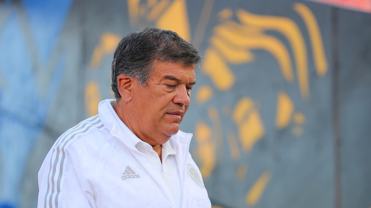 SANDY, UT - JUNE 28: Headcoach of Colombia Nelson Abadia arrives to the friendly game between Colombia and United States at Rio Tinto Stadium on June 28, 2022 in Sandy, Utah. (Photo by Omar Vega/Getty Images)