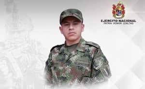 La víctima es el soldado profesional Juan David Estrada Suárez, orgánico del
Batallón de Operaciones Terrestres N.° 13.
