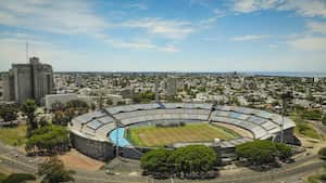 Vista aérea del Estadio Centenario, ubicado en el barrio Parque Batlle
