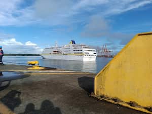 Llegada del primer crucero con 400 turistas al puerto de Buenaventura