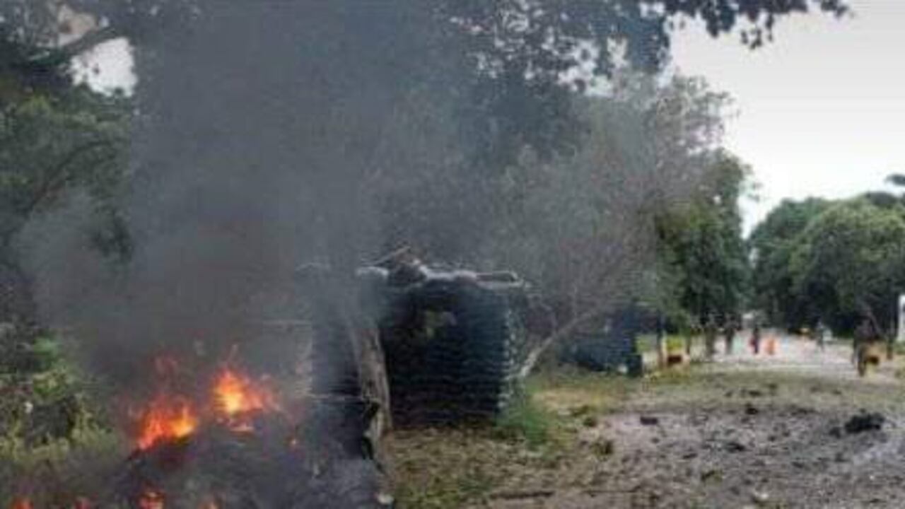 Al parecer se presentó un atentado en Tame, Arauca, con un carro bomba.