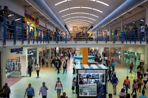 Albrook Mall, centro comercial en Panamá. (Photo by: Sergi Reboredo/VW PICS/Universal Images Group via Getty Images)