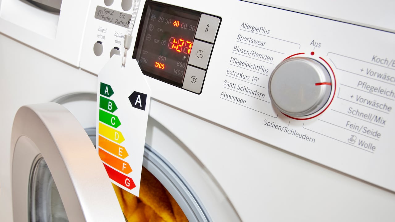 La lavadora es un electrodomésticos esencial en los hogares.
