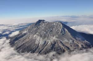 Imagen de referencia del volcán Nevado del Huila.