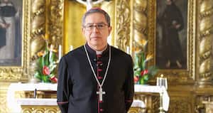  Monseñor Luis José Rueda no está de acuerdo con una constituyente. “Lo que deberíamos hacer es retomar la Constitución de 1991 y ponerla al servicio de Colombia”. 