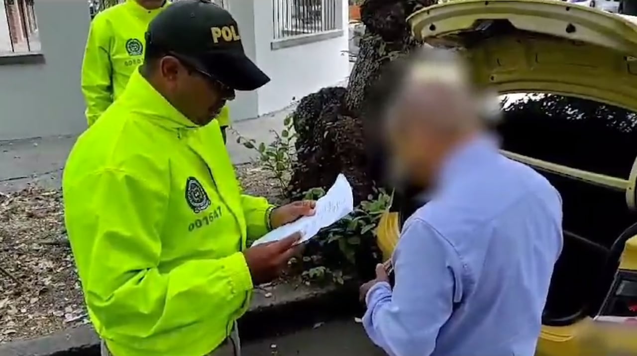 Presuntos delincuentes dedicados robar en viviendas de Cali tenían como fachada el servicio de taxi.