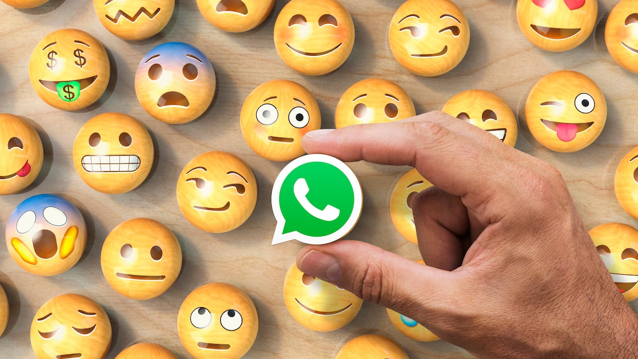 WhatsApp lanza nuevos emoticones para sus chats.
