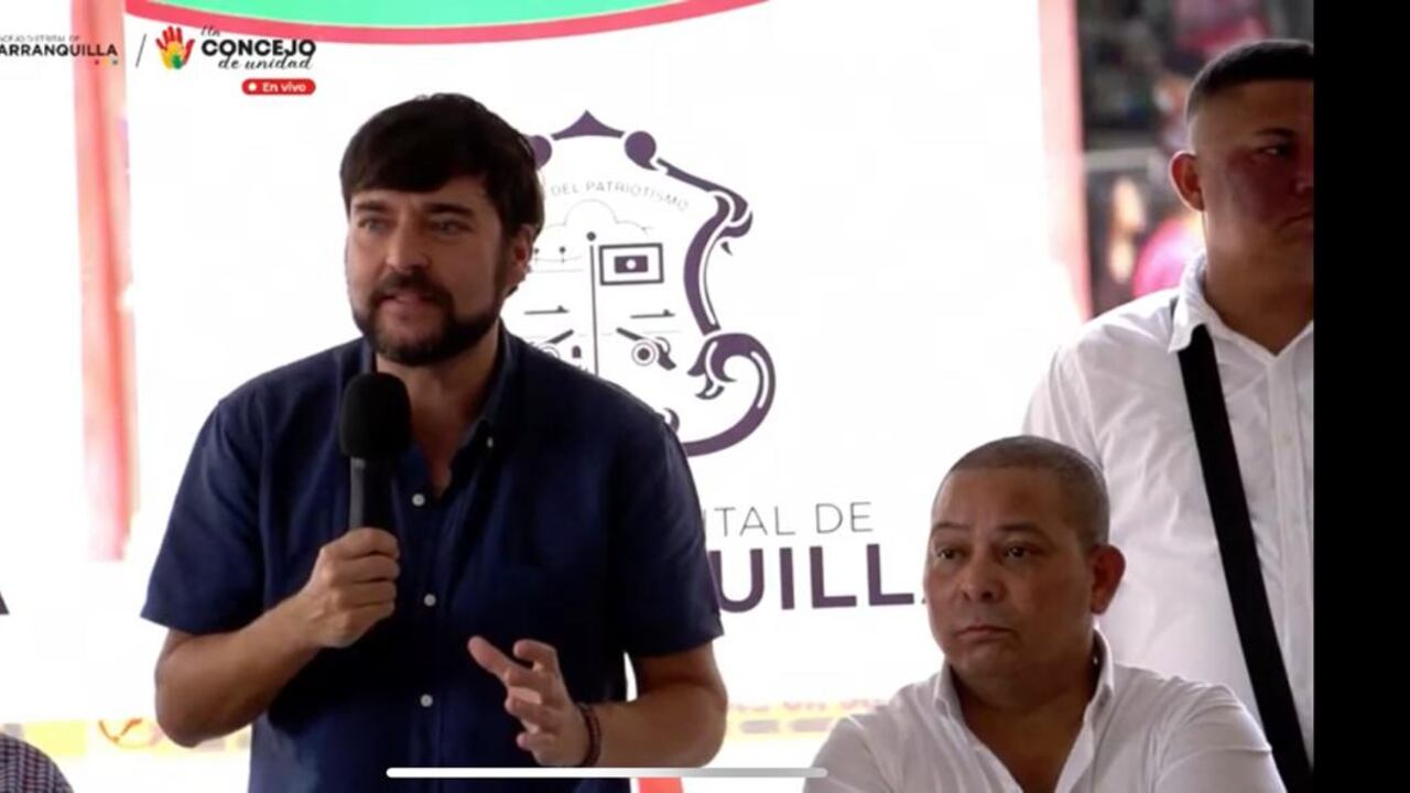 Las propuestas de Pumarejo fueron anunciadas en una nueva sesión del concejo distrital que en esta ocasión se realizó en el centro de la ciudad.