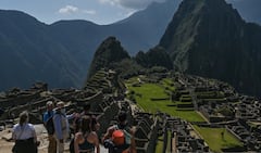 El turismo regresó a Machu Picchu, luego de estar cerrado por 25 días, debido a las protestas que se están dando en Perú