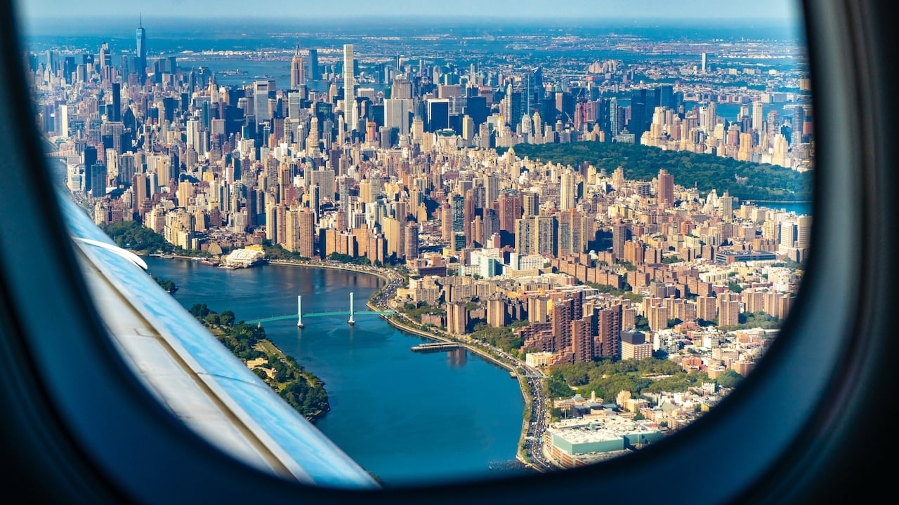 New York's Manhattan and Queens, as well as New Jersey, seen from the airplane departing from the La Guardia airport.