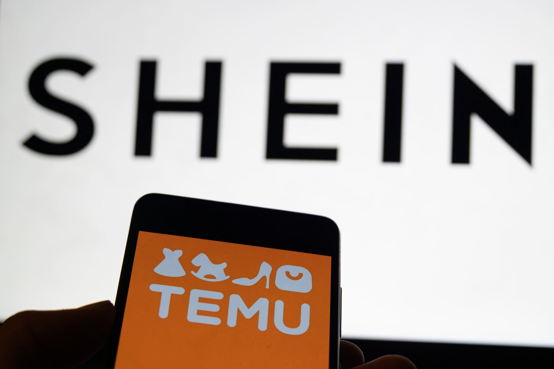 Caos en Temu y Shein tras eliminación de beneficio que tenían con EE.UU.: artículos de menos de 800 usd subirán de precio - Semana