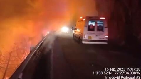 Un incendio se propaga en tres zonas de Nariño.