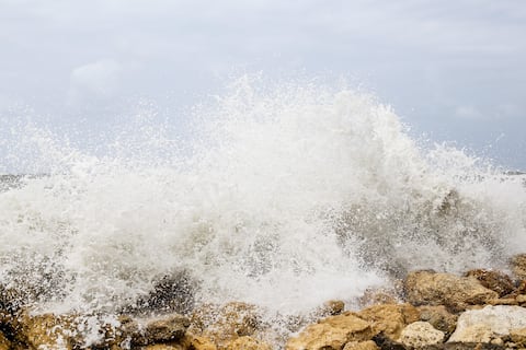 Fuertes vientos y alto oleaje en Cartagena