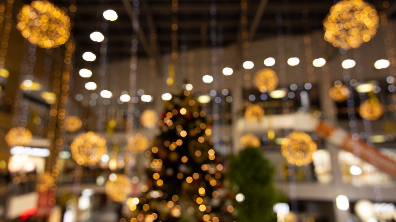 Los centros comerciales incluyen dentro de sus programaciones eventos para celebrar la Navidad.
