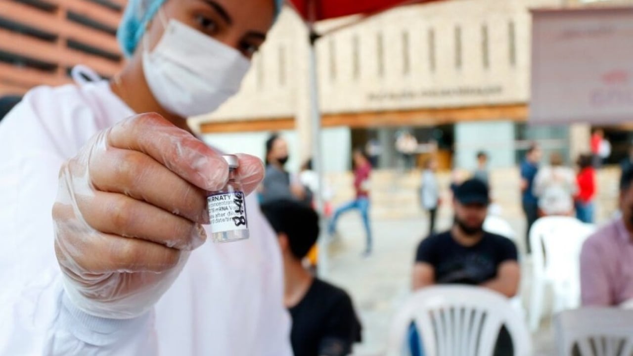 Vacunación en Manizales