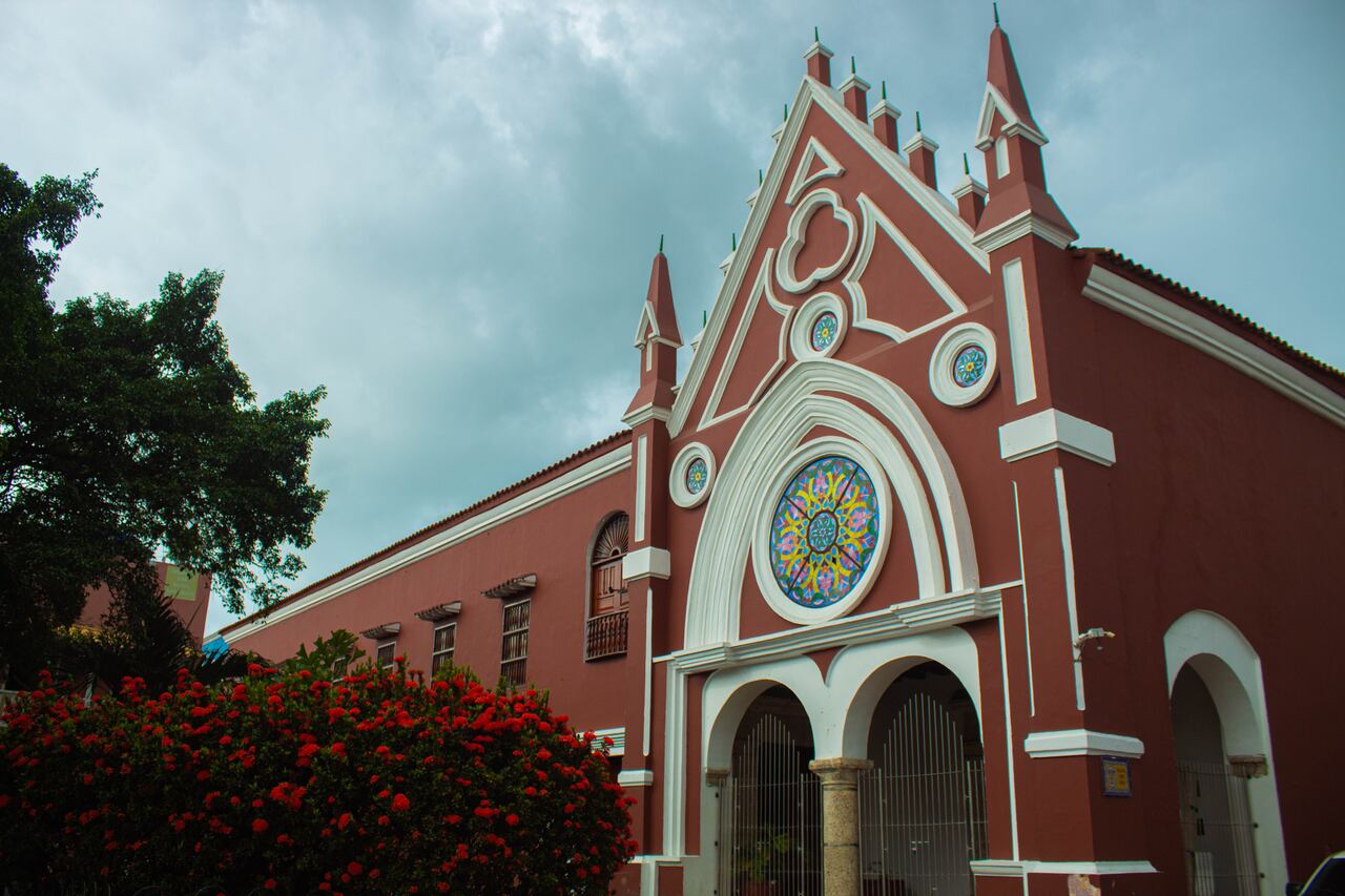 Institución Universitaria de Bellas Artes y Ciencias de Bolívar (Unibac) - Cartagena