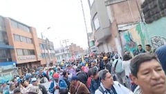 Cerca de 400 profesores salen a marchar en Bogotá