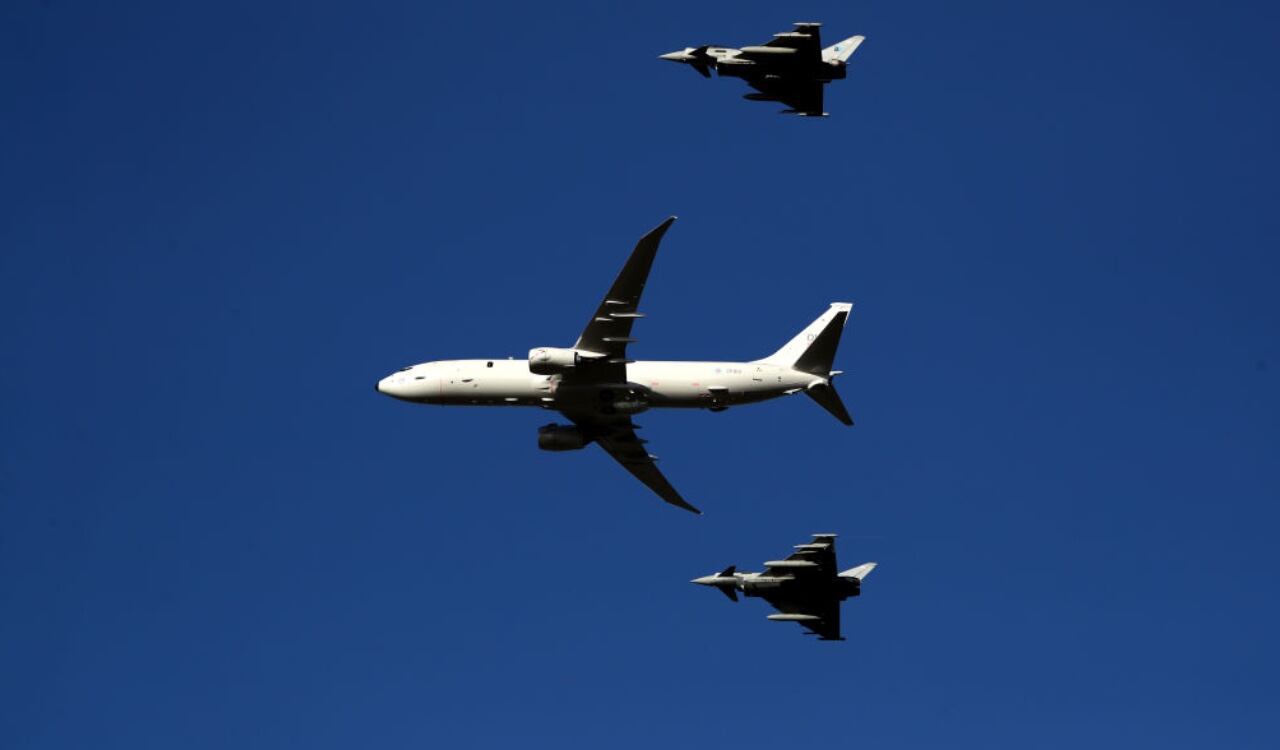 El Ejército de China denunció que un avión de la Fuerza Aérea de Estados Unidos sobrevoló el estrecho de Taiwán (imagen de referencia)