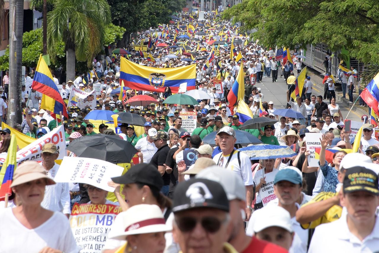 Marchas en contra de las reformas del gobierno del Presidente Gustavo Petro.